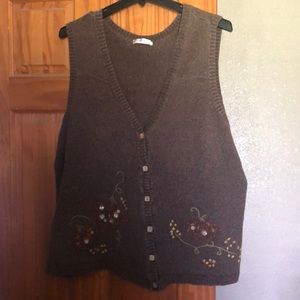 CJ Banks autumn embroidery vest